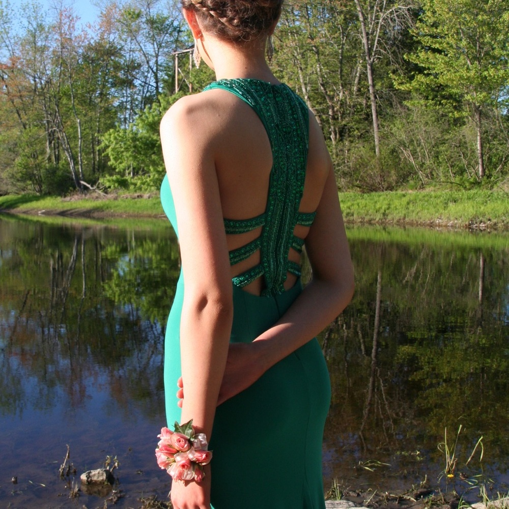 Sherri Hill Emerald Prom Dress